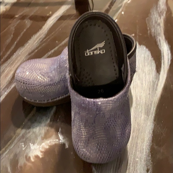 Dansko kids clogs - Picture 2 of 4